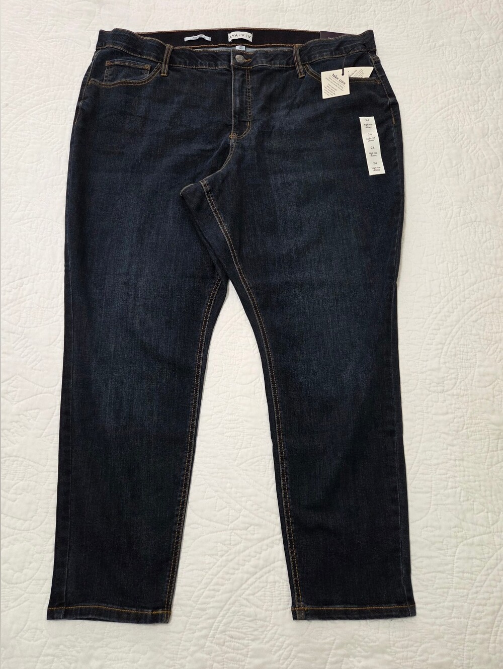 NWT Ava & Viv Skinny Jeans.